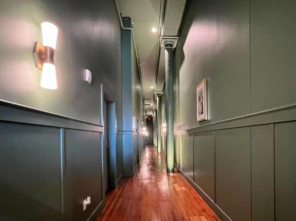 Apartment Derby Location 9-mins To Churchill Downs *