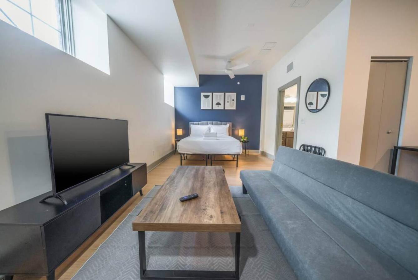 Derby Location 9-mins To Churchill Downs * Louisville