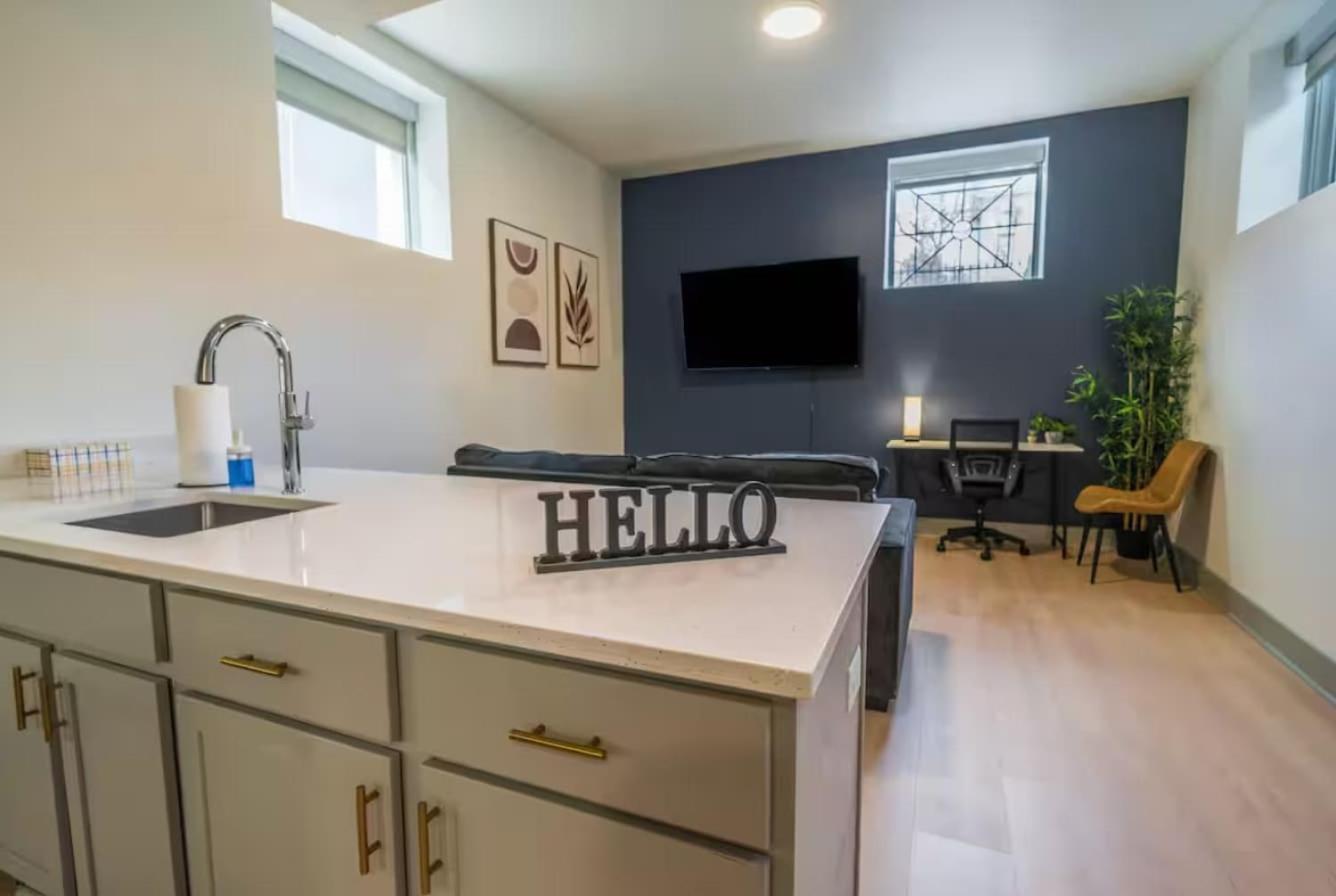 Derby Location 9-mins To Churchill Downs Apartment Louisville